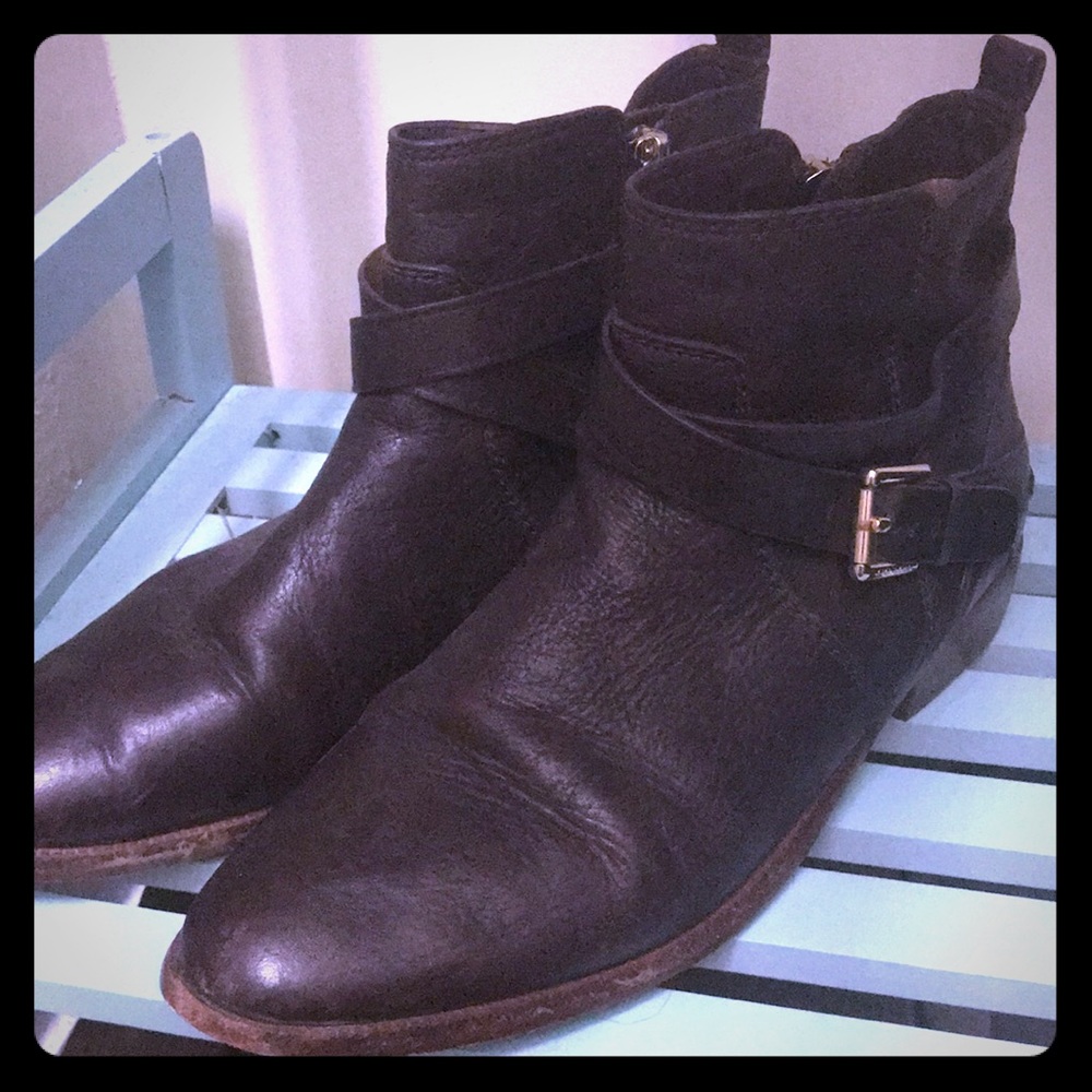 Coach size 8 boots